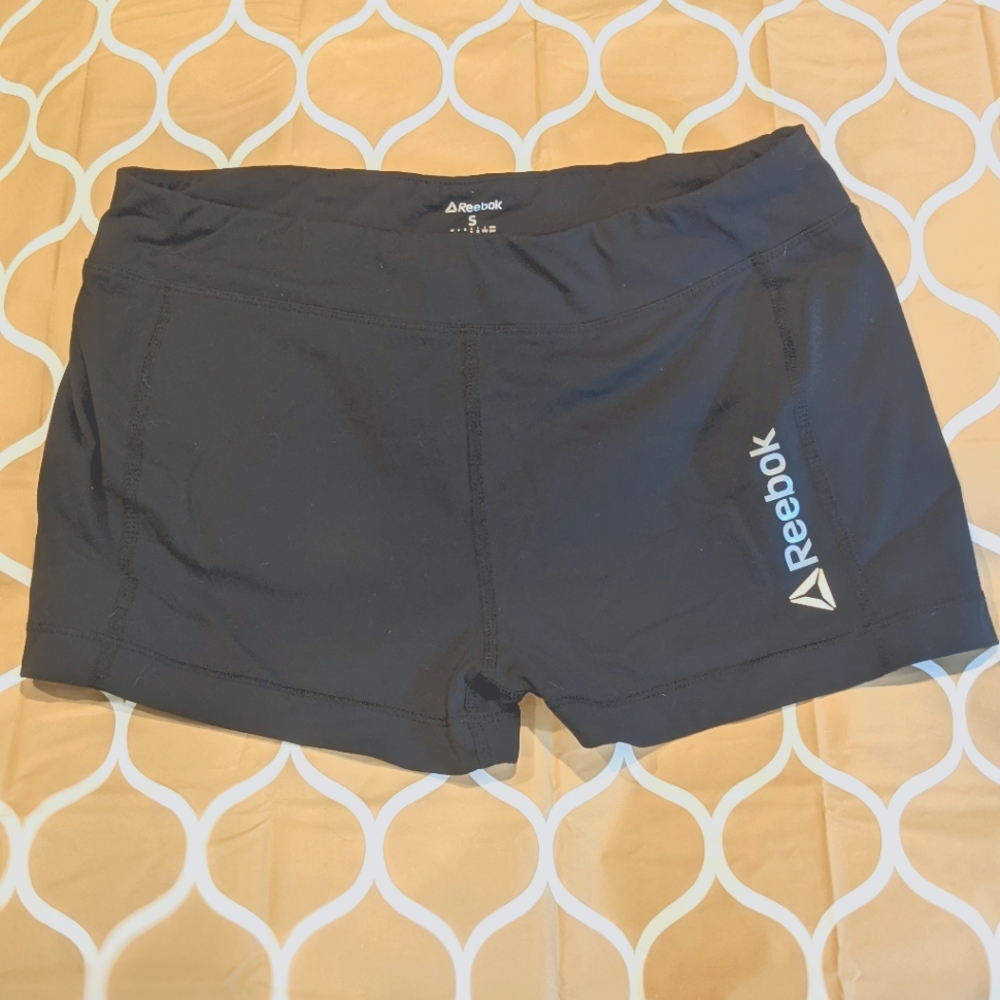 Black Reebok Booty workout shorts size small